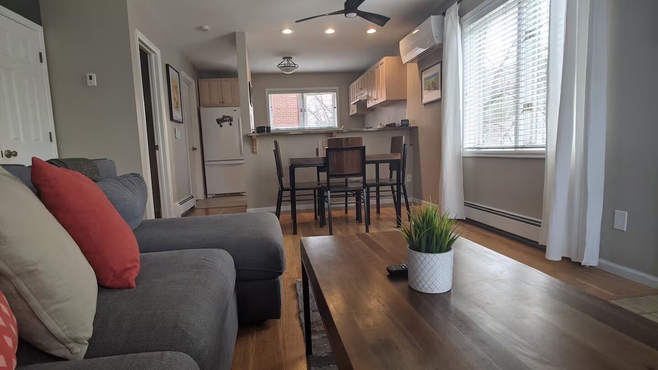 Photo of Livingroom in Central Boulder