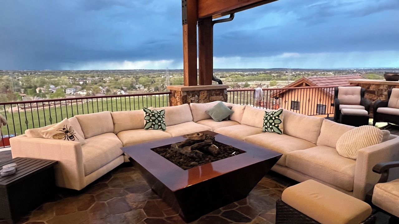 Photo of Outdoor in Golden