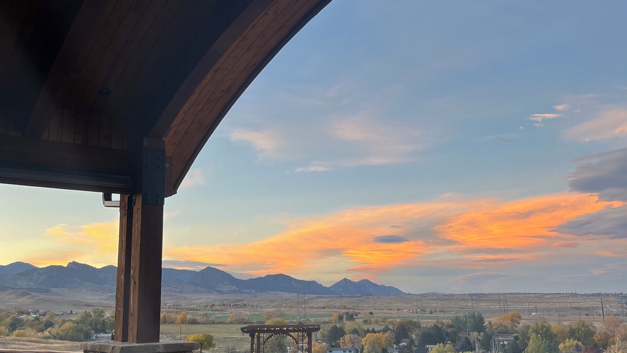 Photo of Outdoor in Golden