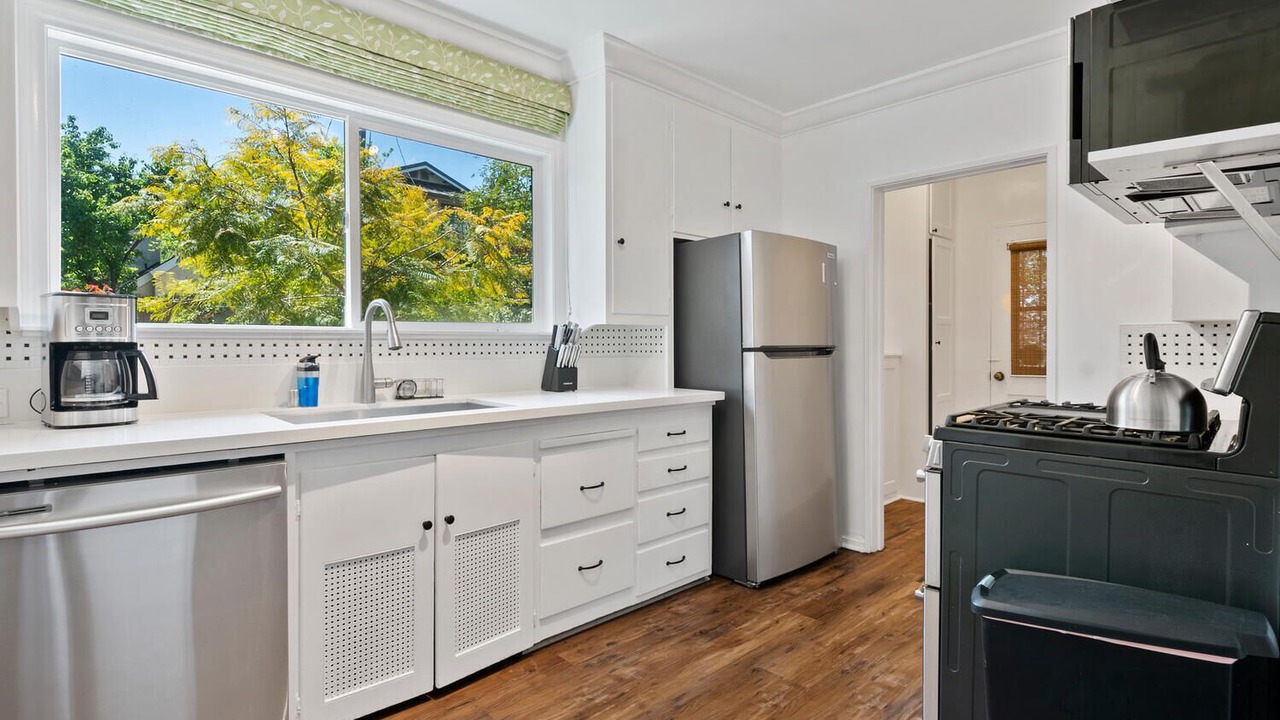 Photo of Kitchen in Valley Village