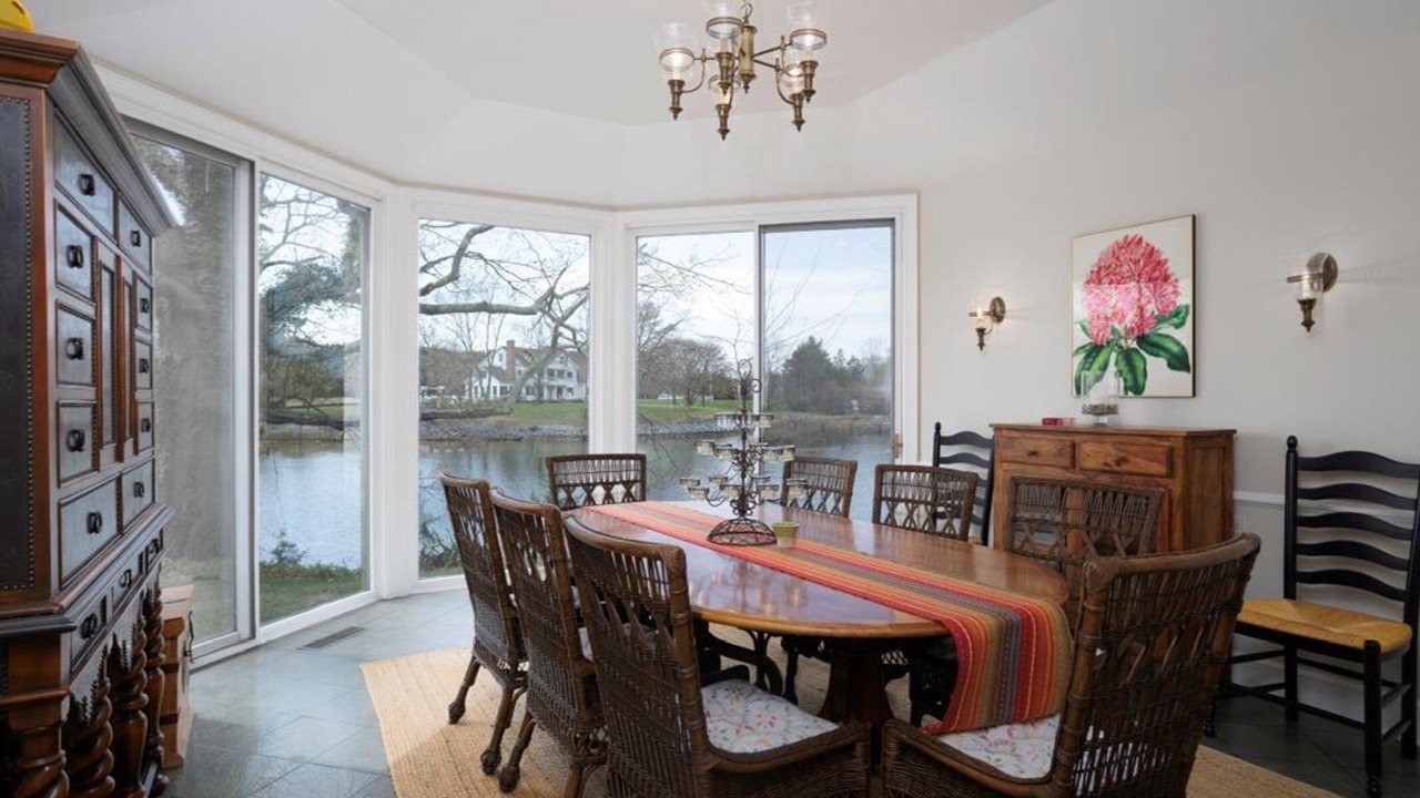 Photo of Livingroom in Easton