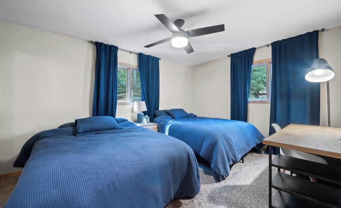 Photo of Bedroom in Indian Hills