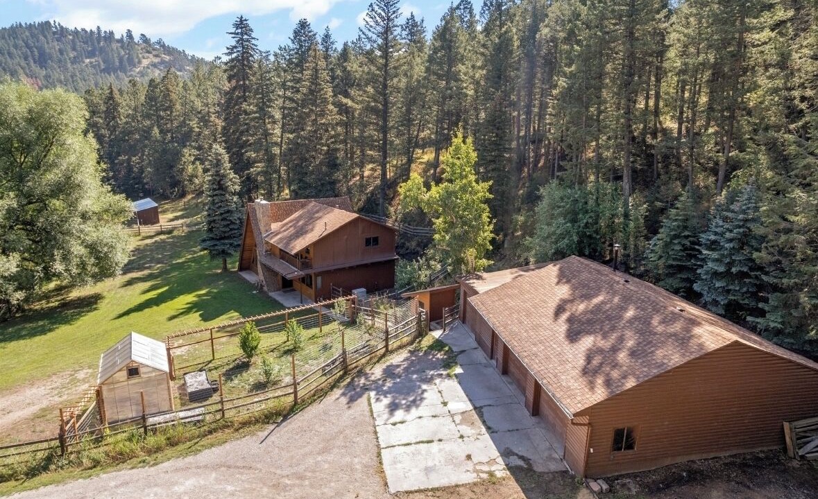Photo of Outdoor in Indian Hills