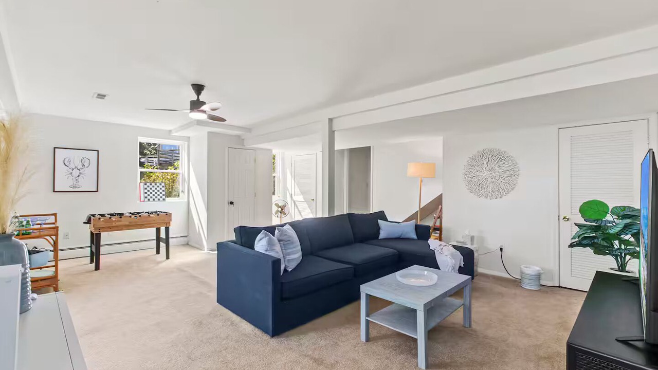 Photo of Livingroom in Chesapeake Ranch Estates-Drum Point