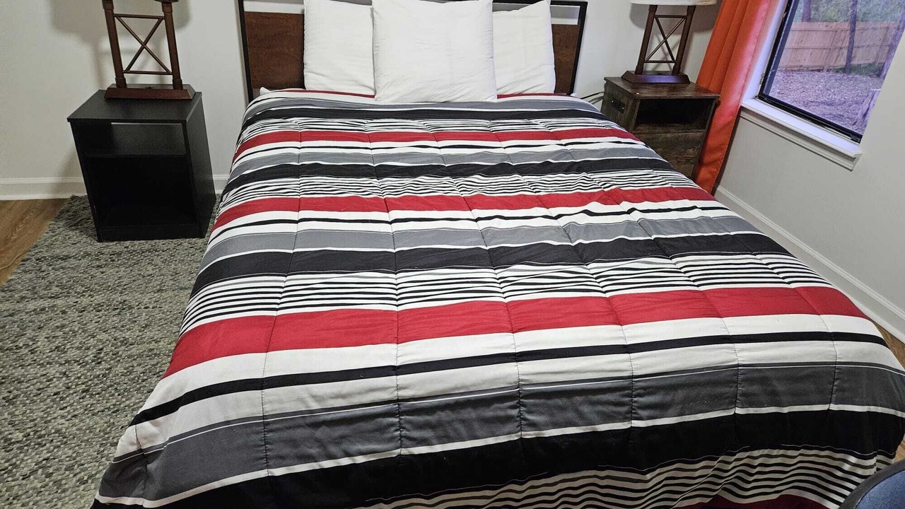 Photo of Bedroom in Ellendale