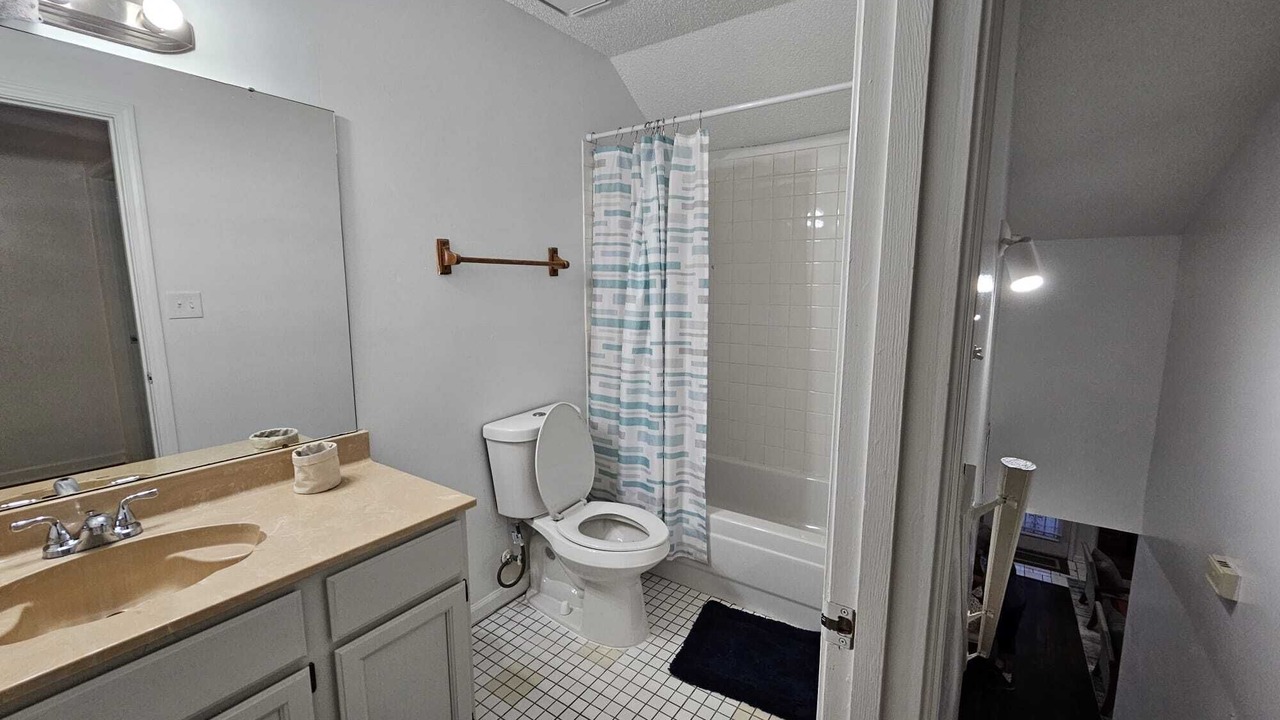 Photo of Bathroom in Ellendale