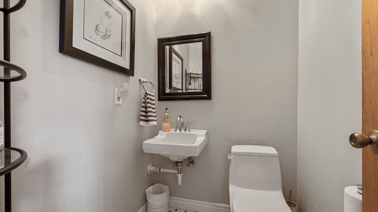 Photo of Bathroom in Morrison