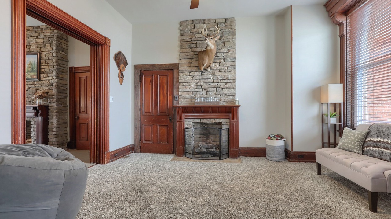 Photo of Livingroom in Fredericksburg