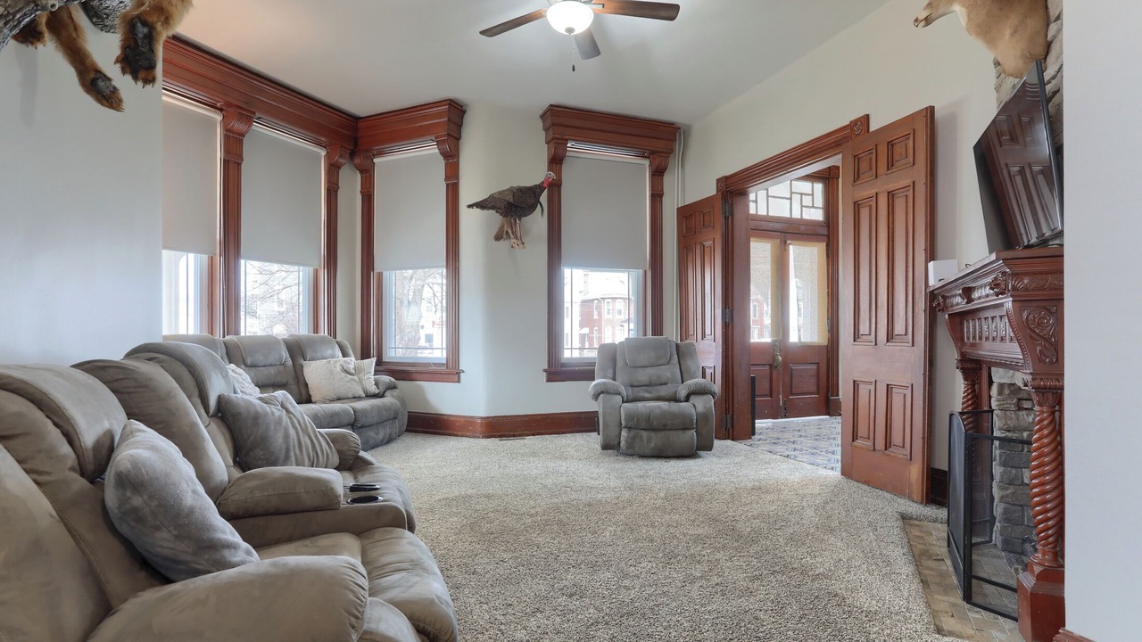 Photo of Livingroom in Fredericksburg