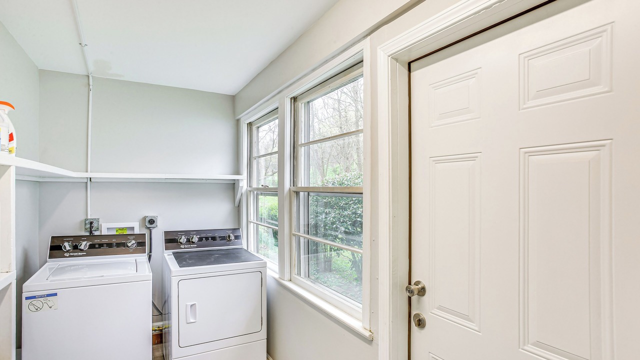 Photo of Bedroom in Millersville