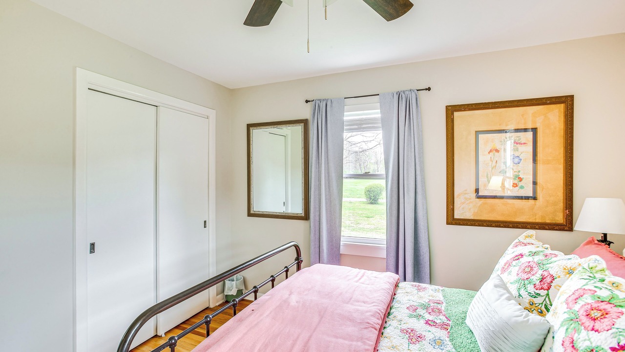 Photo of Bedroom in Millersville