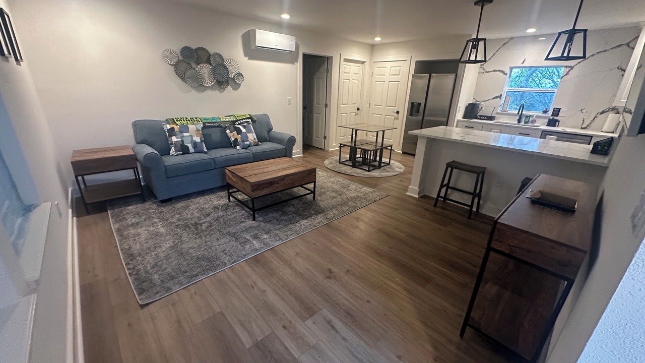Photo of Livingroom in Jonestown