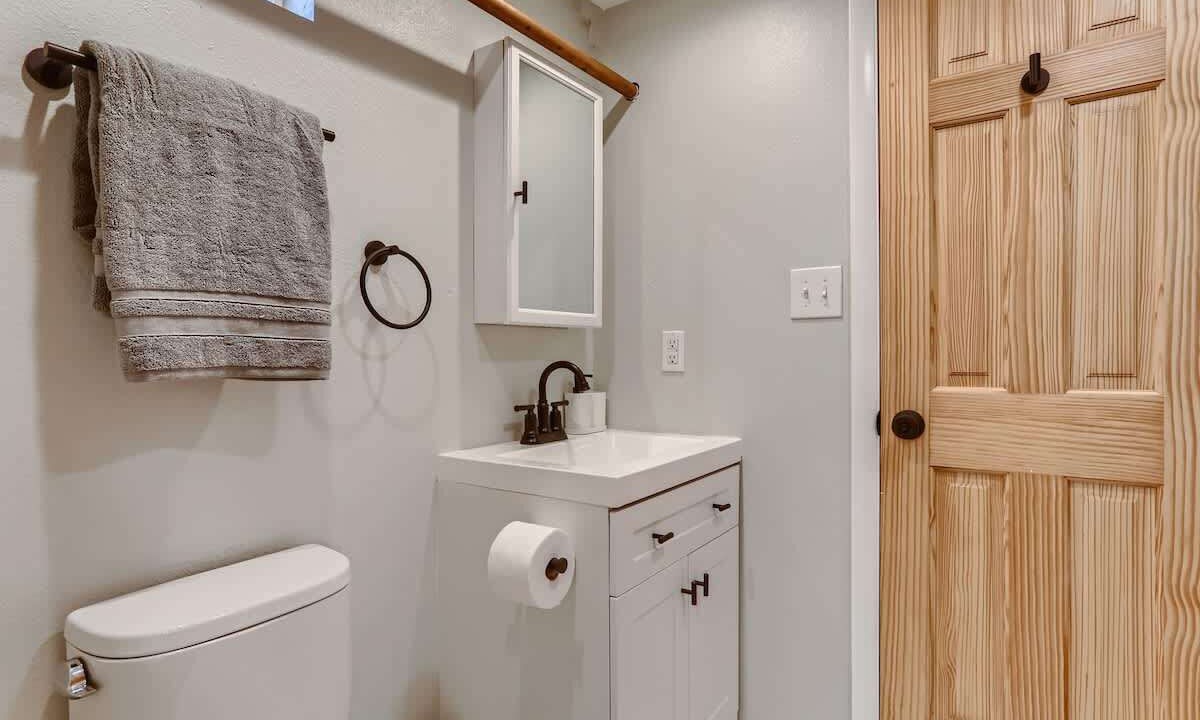 Photo of Bathroom in Congress Park