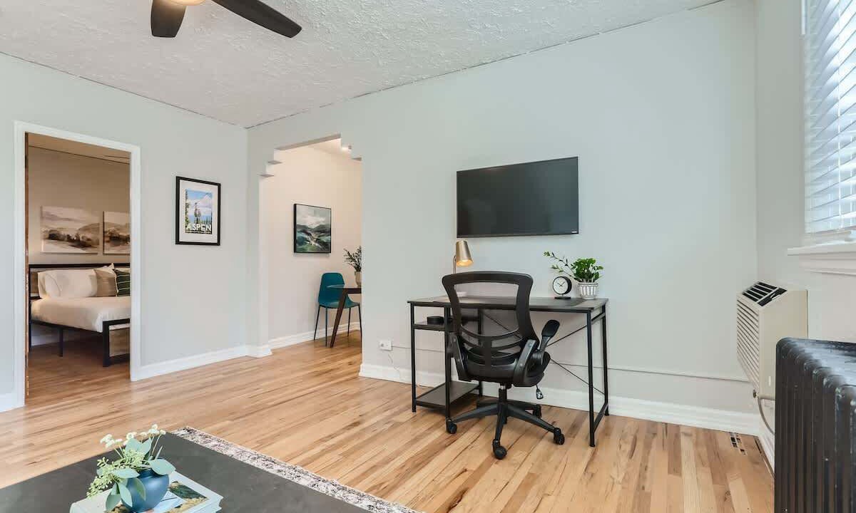 Photo of Bedroom in City Park