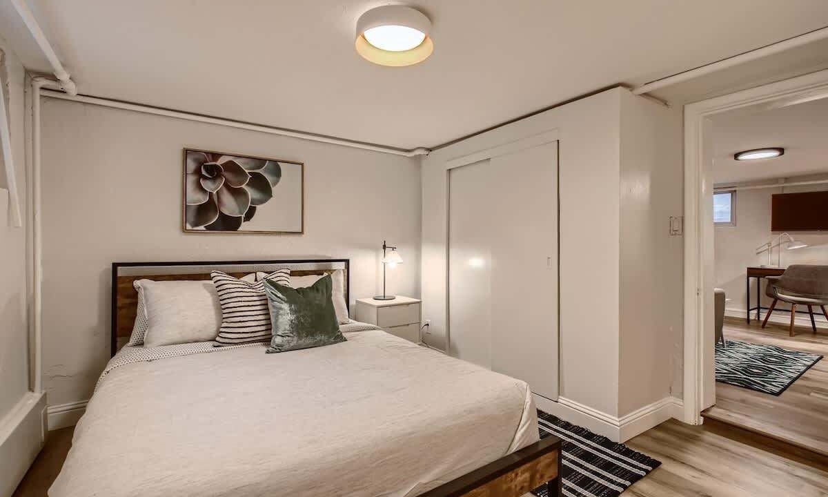 Photo of Bedroom in Congress Park