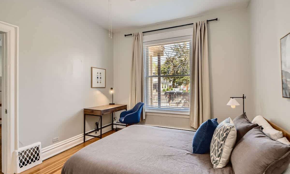 Photo of Bedroom in City Park