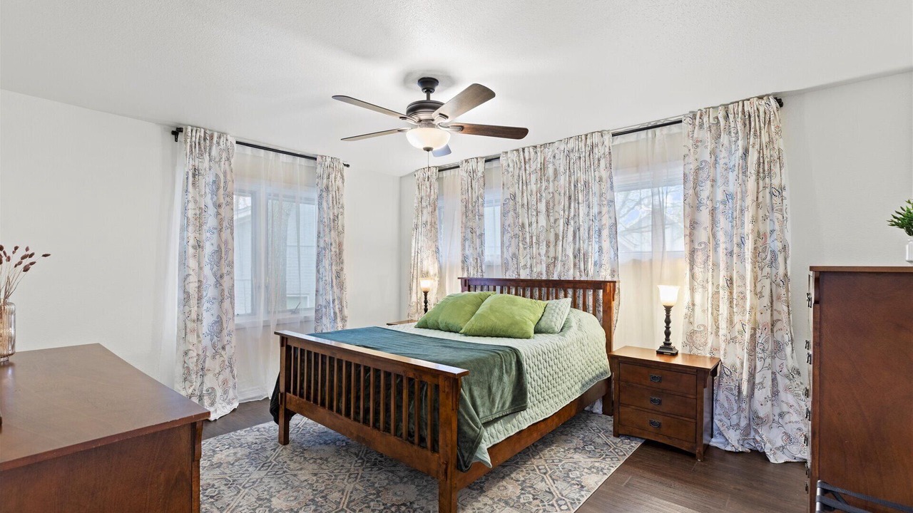 Photo of Bedroom in McQueeney