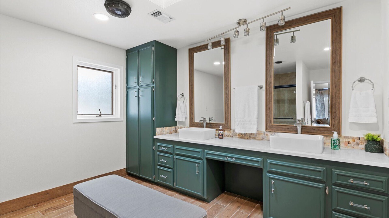 Photo of Bathroom in McQueeney
