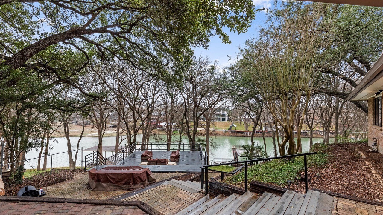 Photo of Outdoor in McQueeney