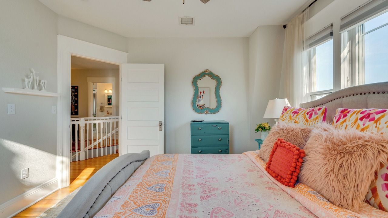 Photo of Bedroom in Central Boulder