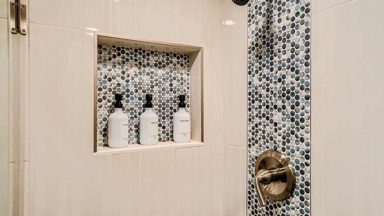Photo of Bathroom in West Colfax