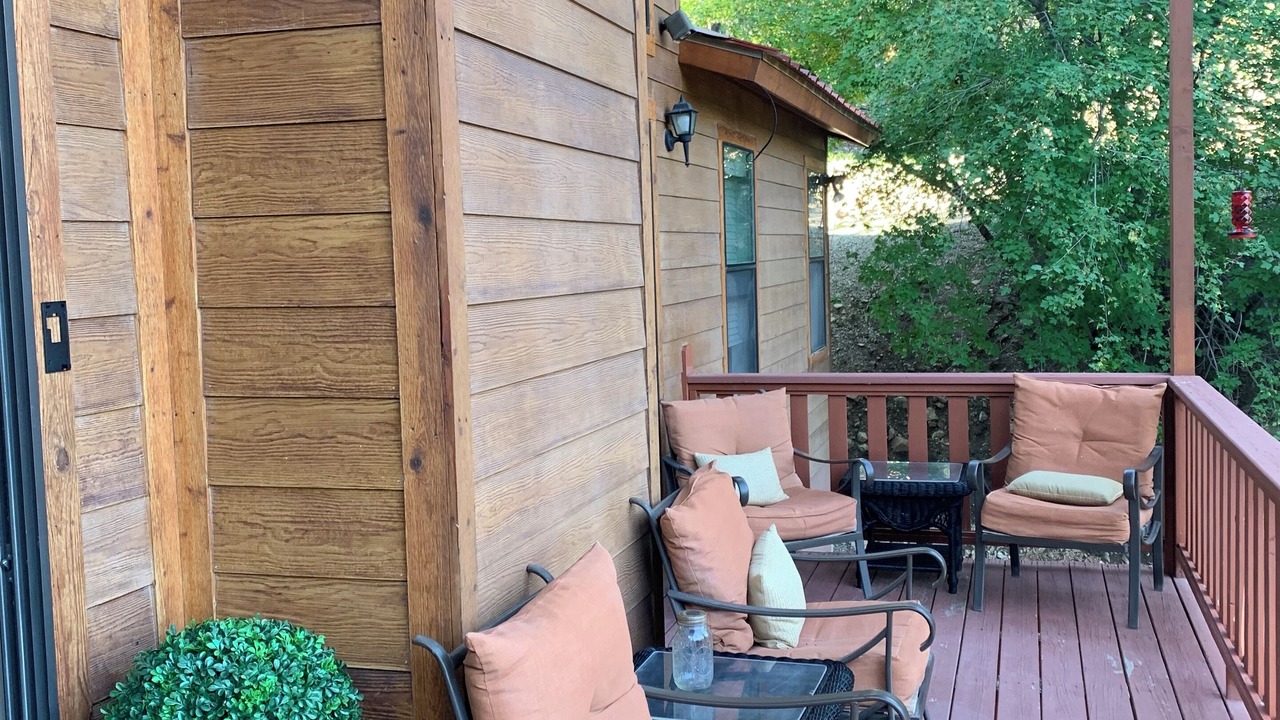 Photo of Patio Balcony in Bear Park