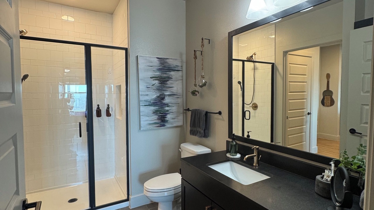 Photo of Bathroom in Deep Ellum
