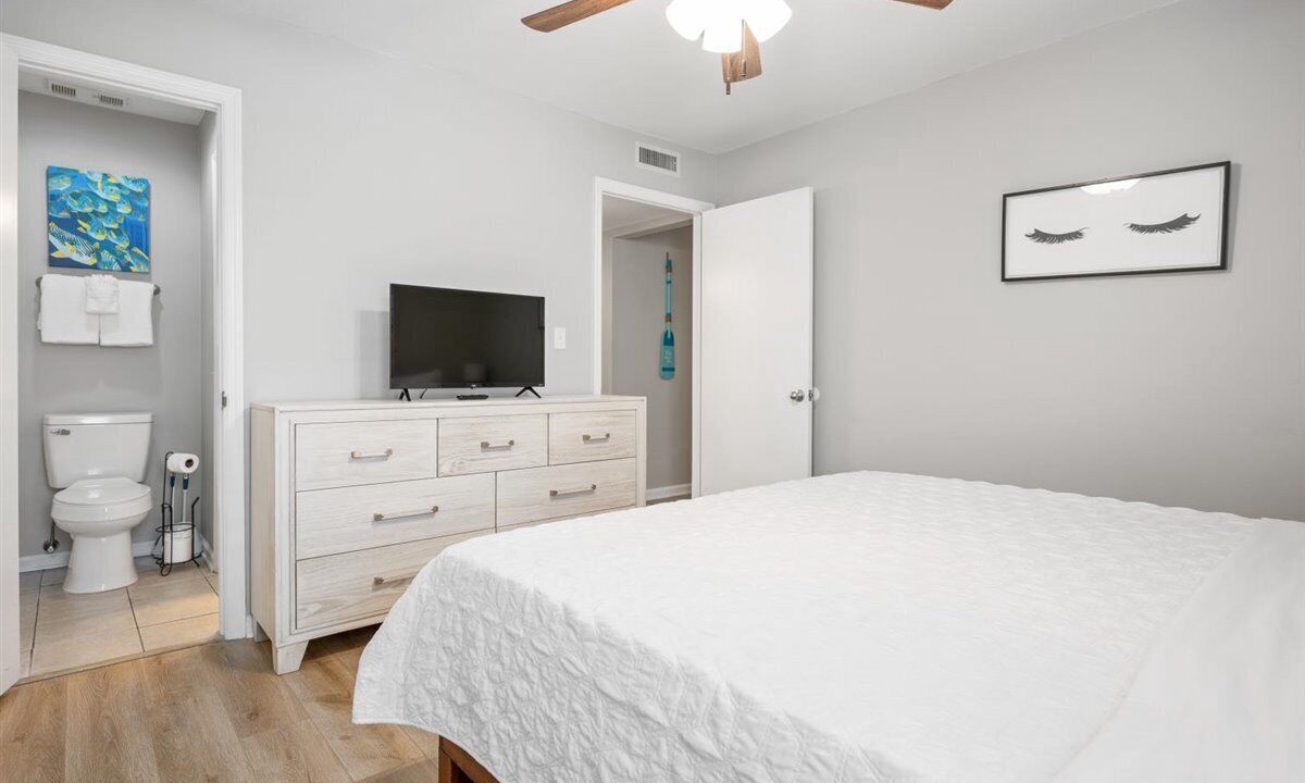 Photo of Bedroom in Saint Simons Heights
