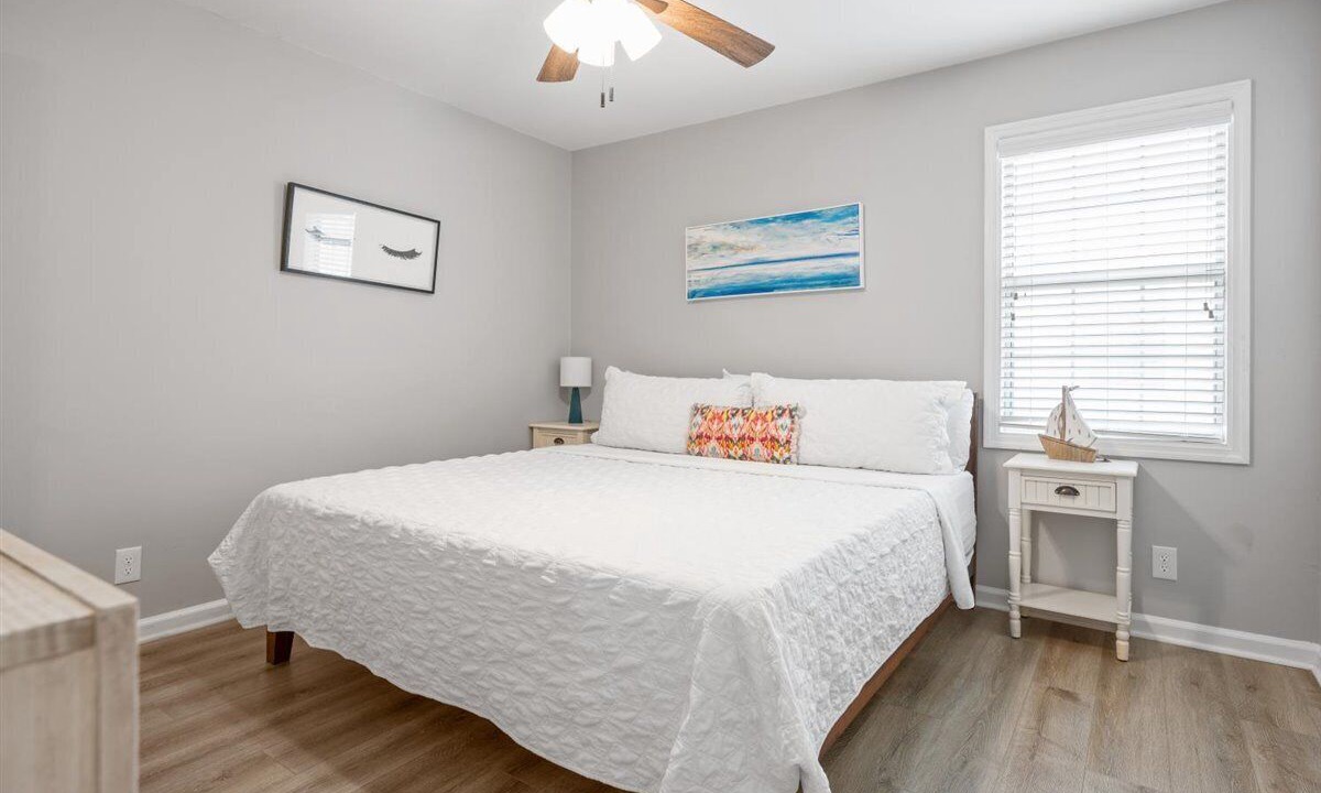 Photo of Bedroom in Saint Simons Heights
