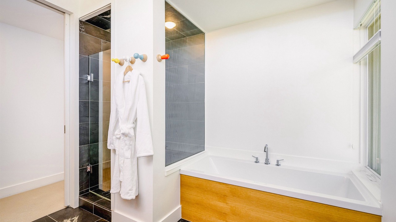 Photo of Bathroom in Whittier