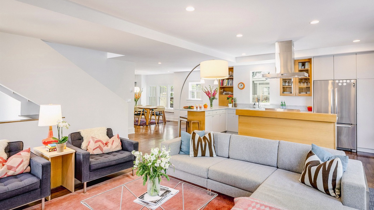 Photo of Livingroom in Whittier