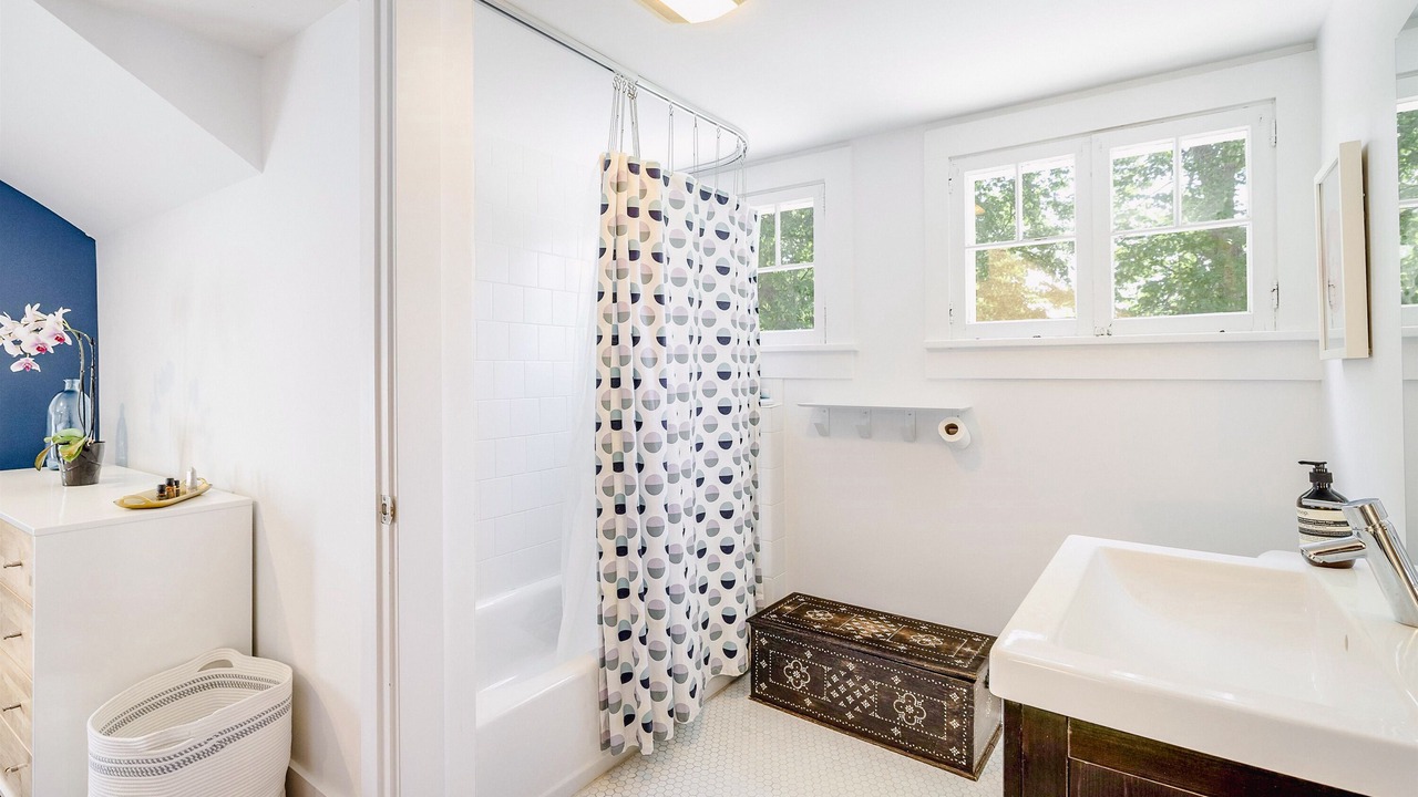 Photo of Bathroom in Whittier