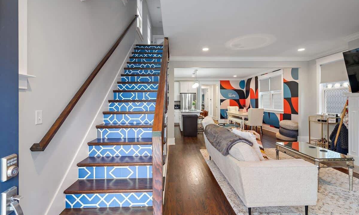 Photo of Livingroom in The Nations