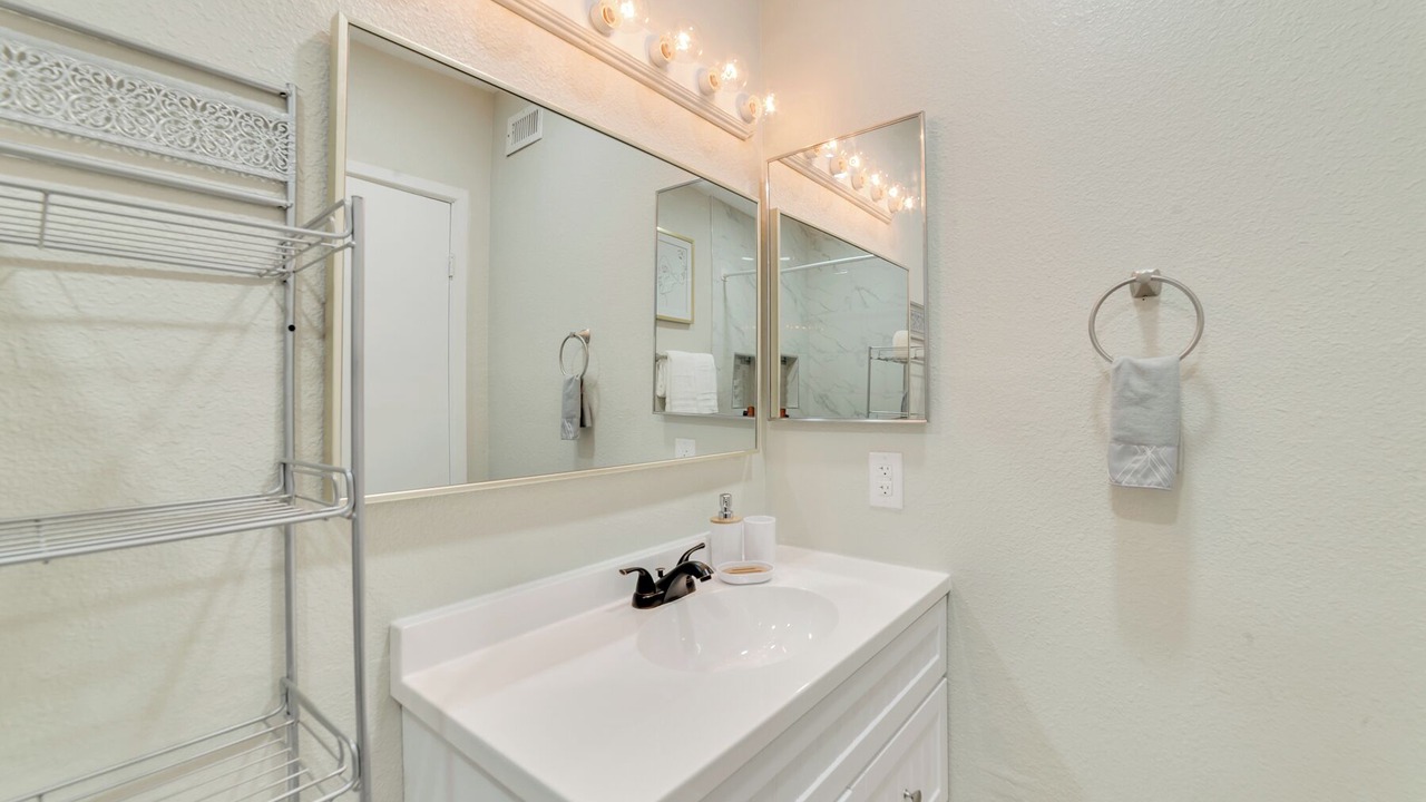 Photo of Bathroom in Summerlin