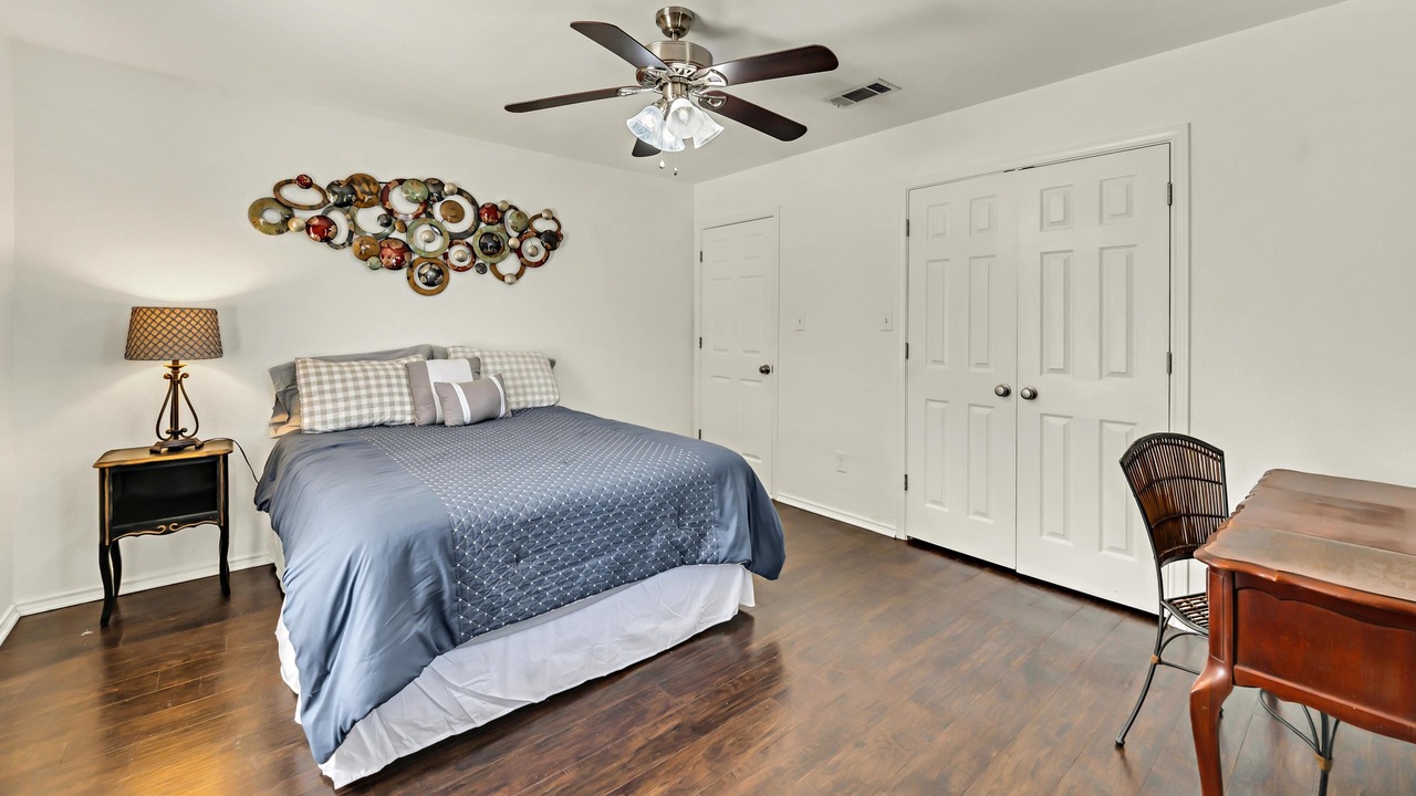 Photo of Bedroom in Crawford