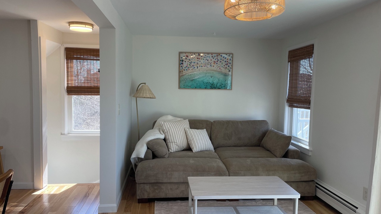 Photo of Livingroom in Narragansett