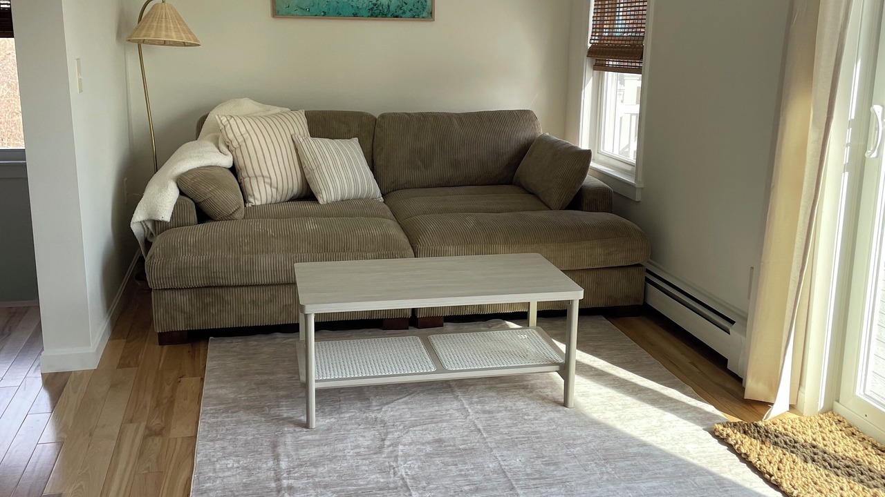 Photo of Livingroom in Narragansett