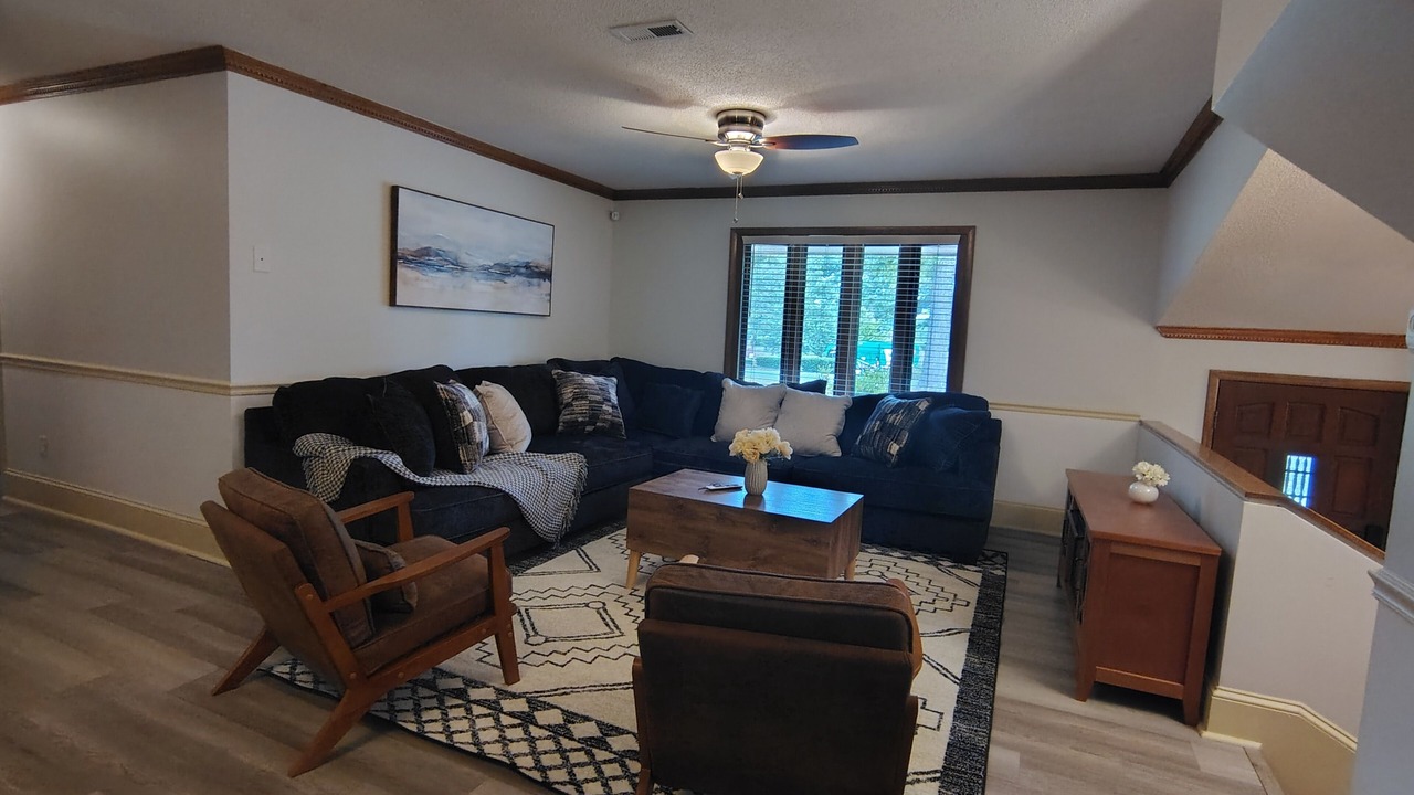 Photo of Livingroom in Paw Creek