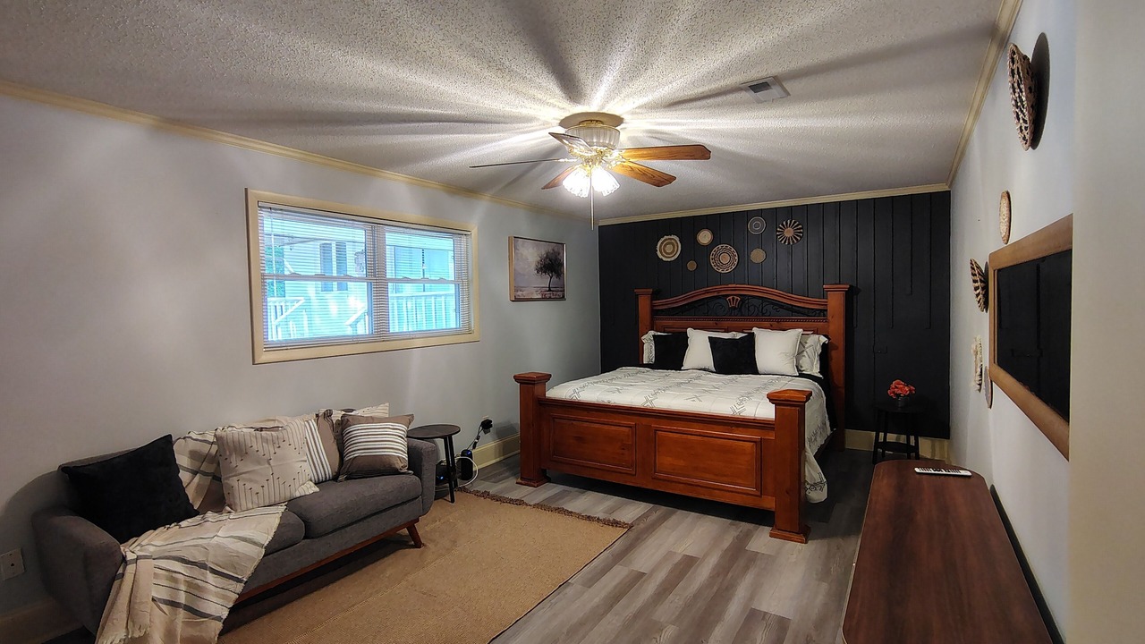 Photo of Bedroom in Paw Creek