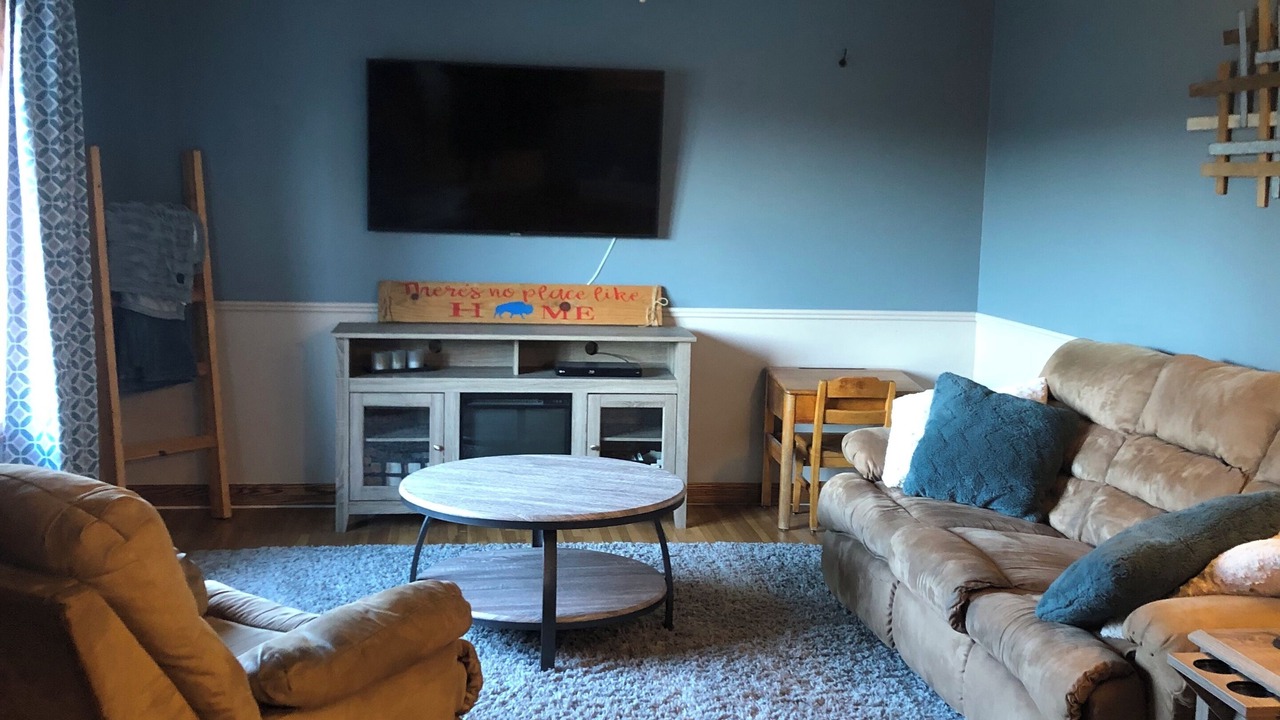 Photo of Livingroom in Orchard Park