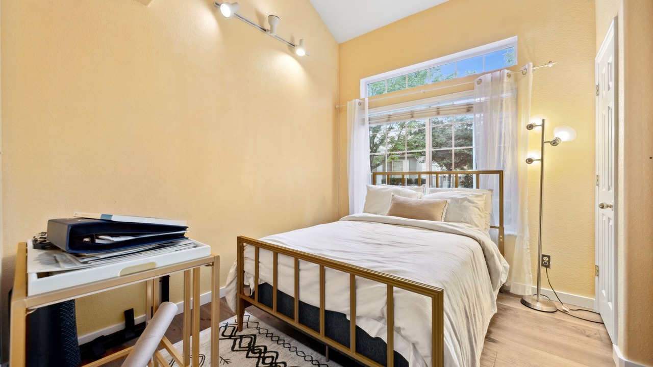 Photo of Bedroom in North Central Westminster