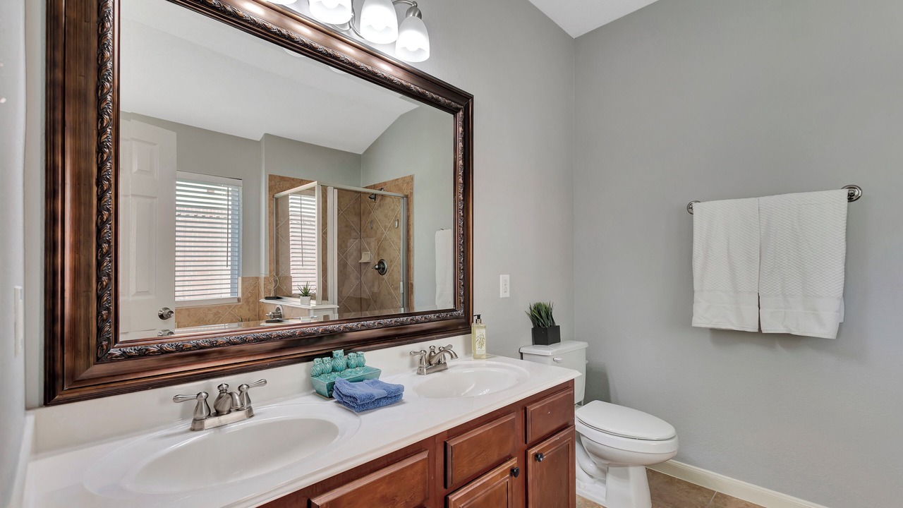 Photo of Bathroom in League City