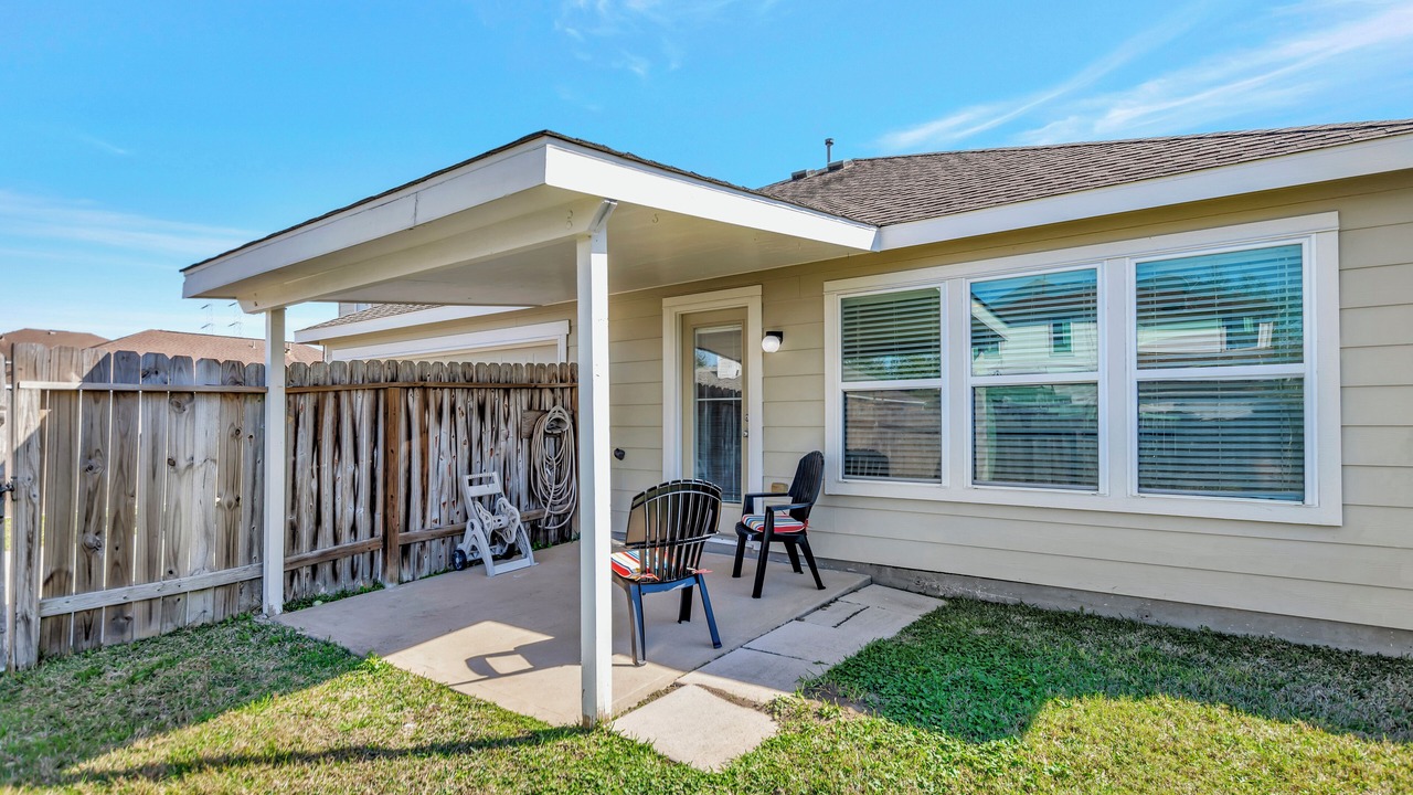 Photo of Patio Balcony in League City
