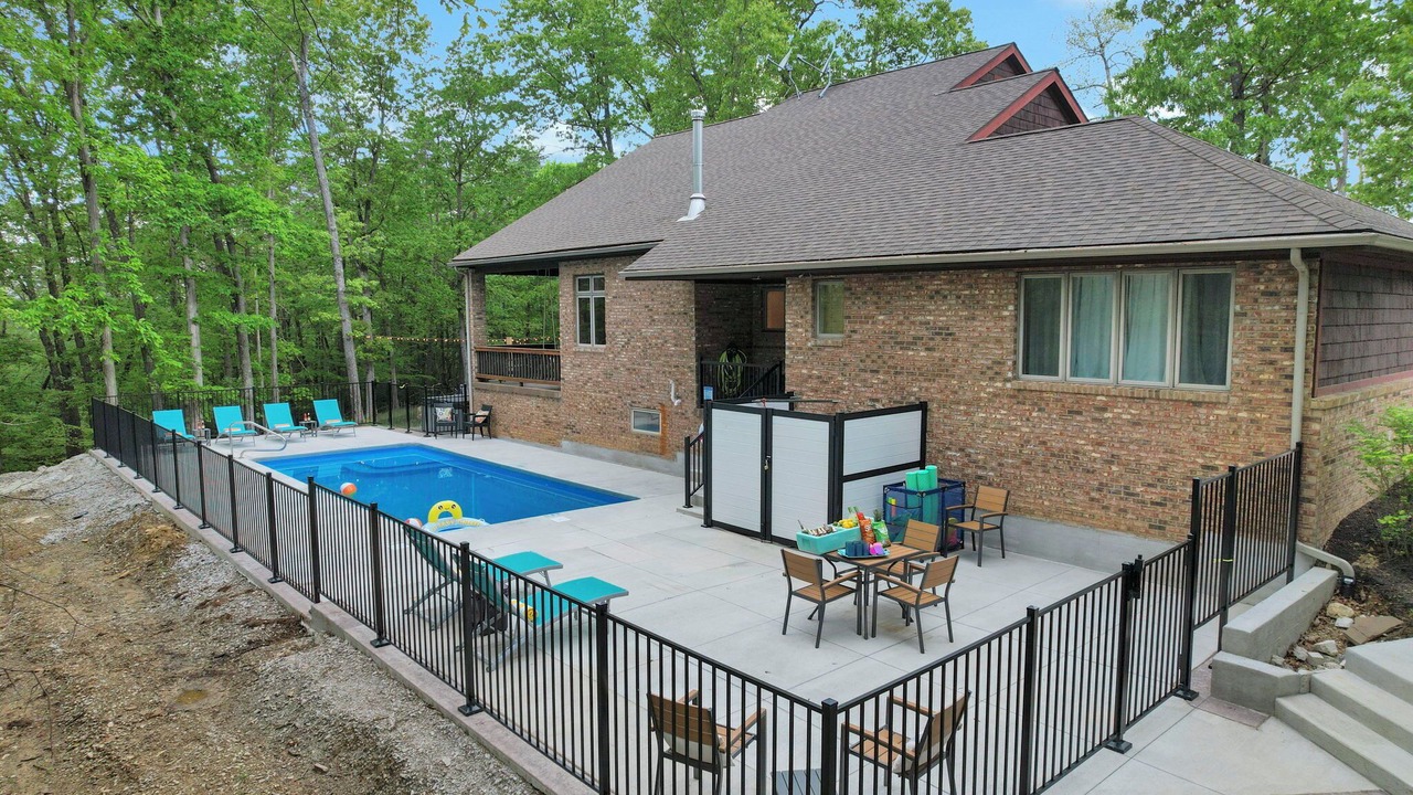 Photo of Outdoor in Sugar Grove