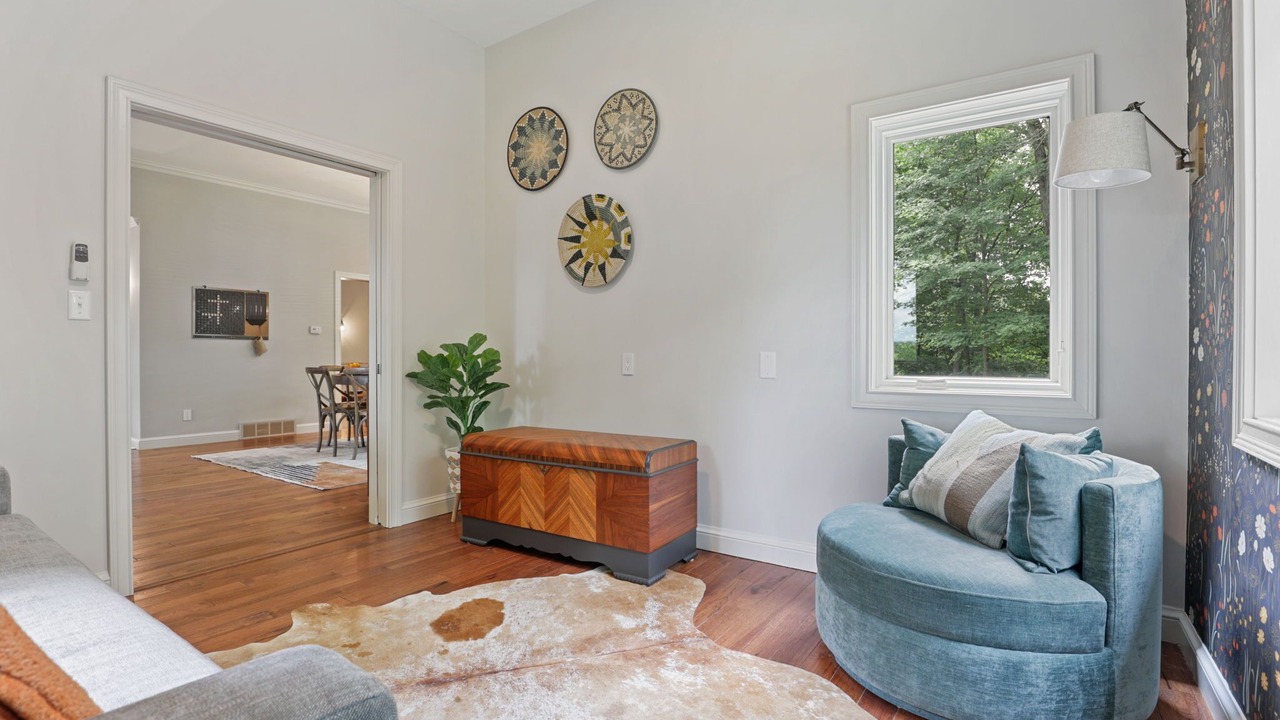 Photo of Bedroom in Sugar Grove