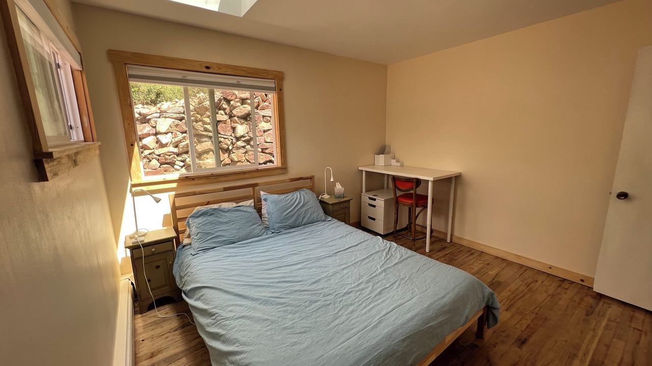 Photo of Bedroom in Idaho Springs