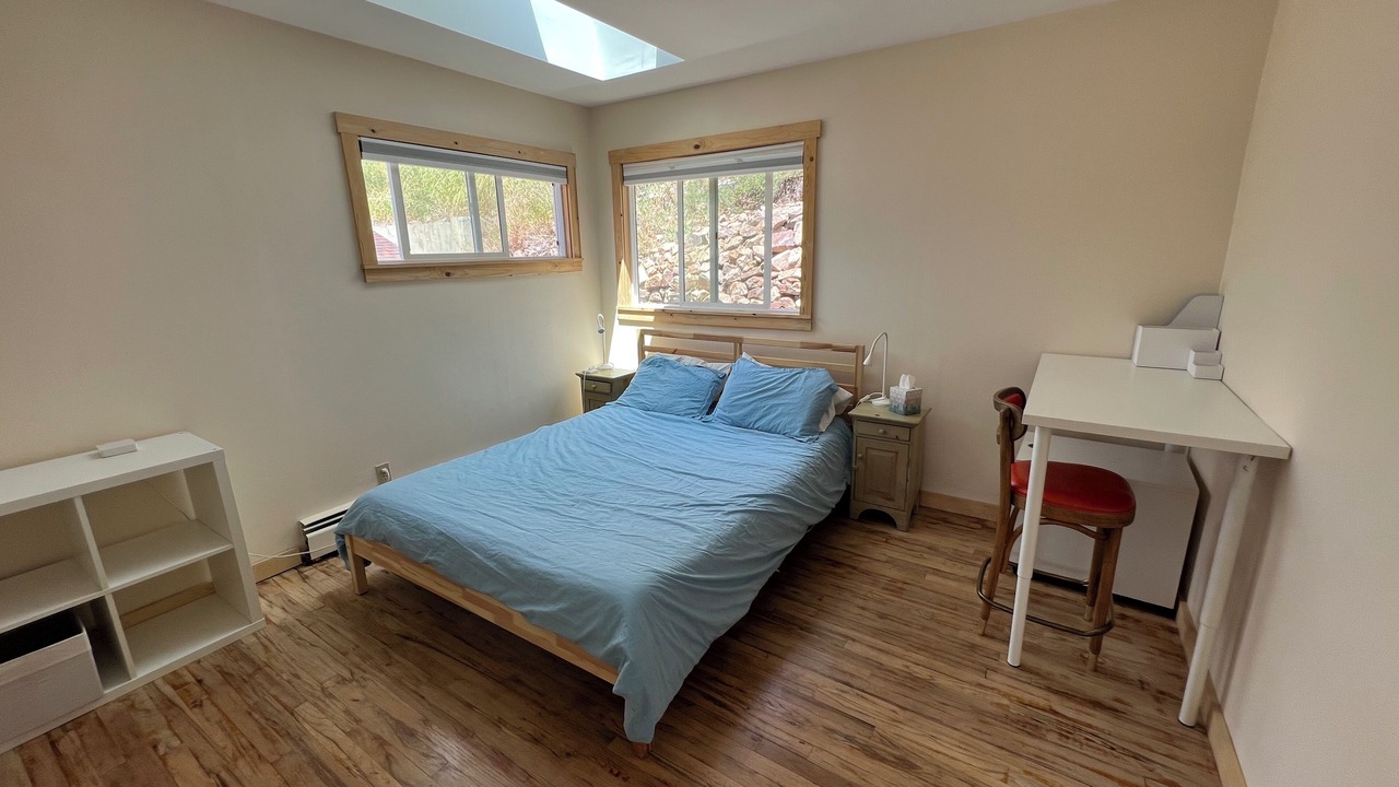 Photo of Bedroom in Idaho Springs
