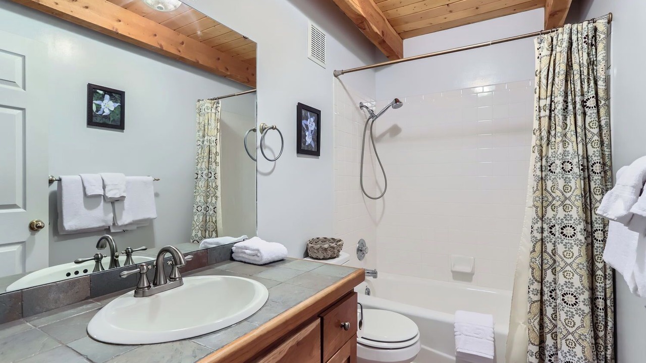 Photo of Bathroom in Nederland