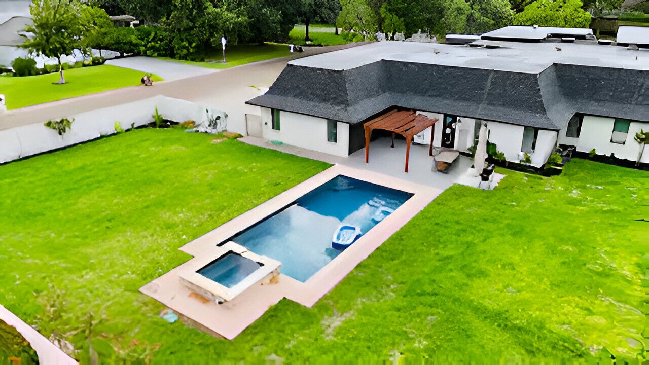 Photo of Outdoor in Edinburg