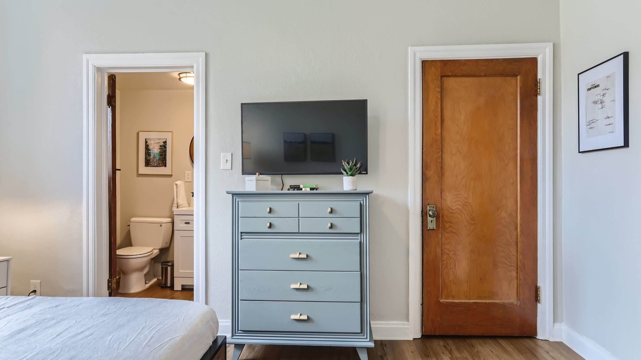 Photo of Bedroom in Congress Park
